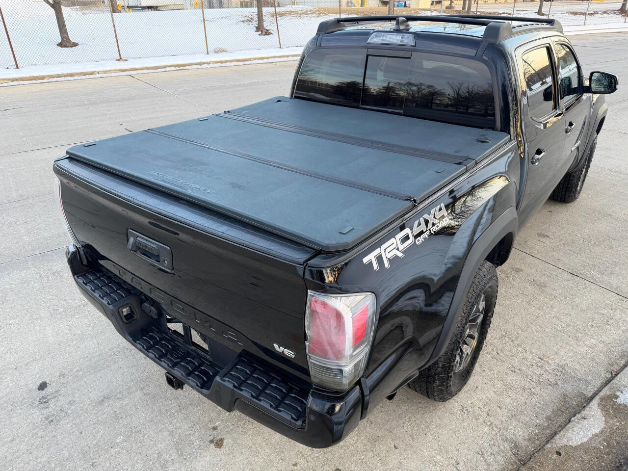 Used 2021 Toyota Tacoma TRD Off-Road w/ TRD Premium Off Road Package image 6