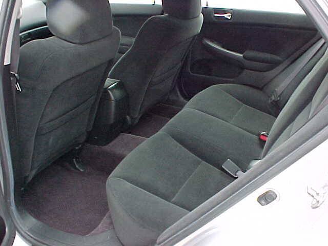 Used 2006 Honda Accord VP image 17