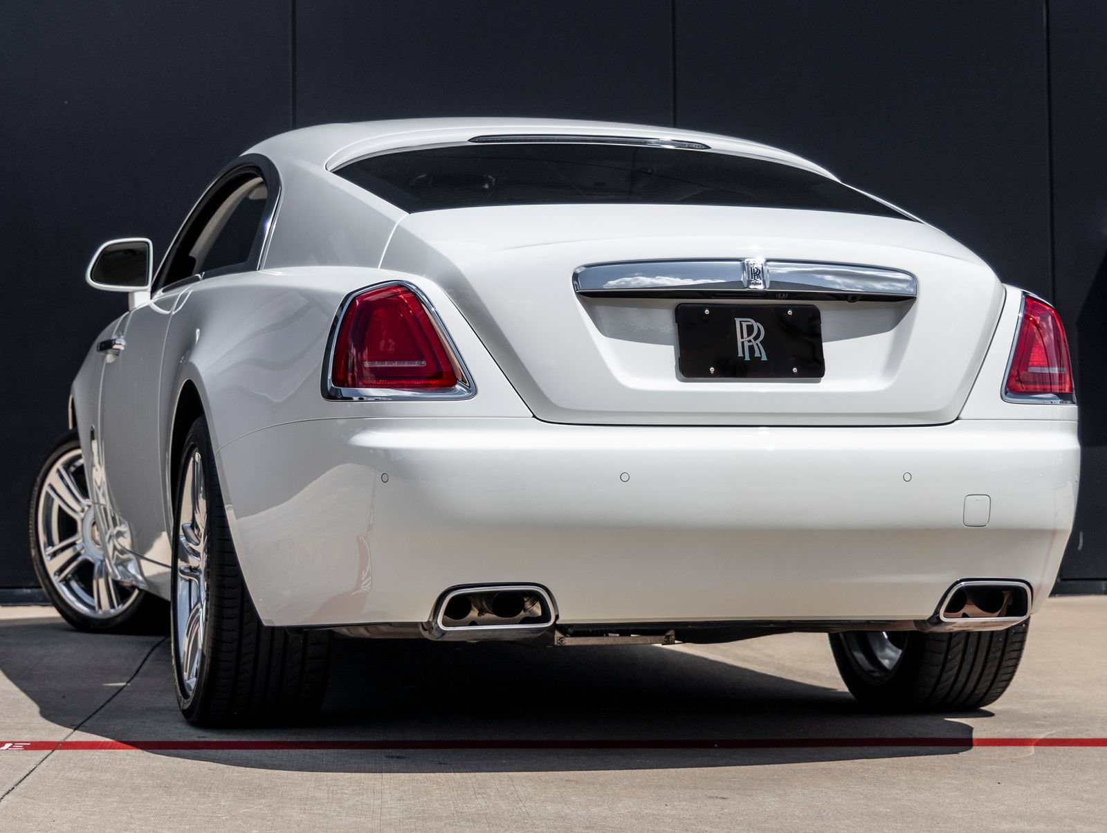 Used 2018 Rolls-Royce Wraith RWD image 9