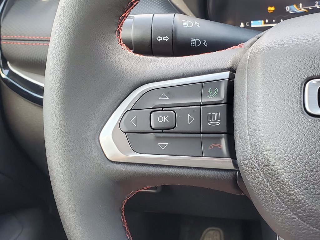 New 2026 Jeep Compass Trailhawk AWD/4WD image 12