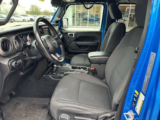 Used 2022 Jeep Wrangler Unlimited Sport AWD/4WD image 13