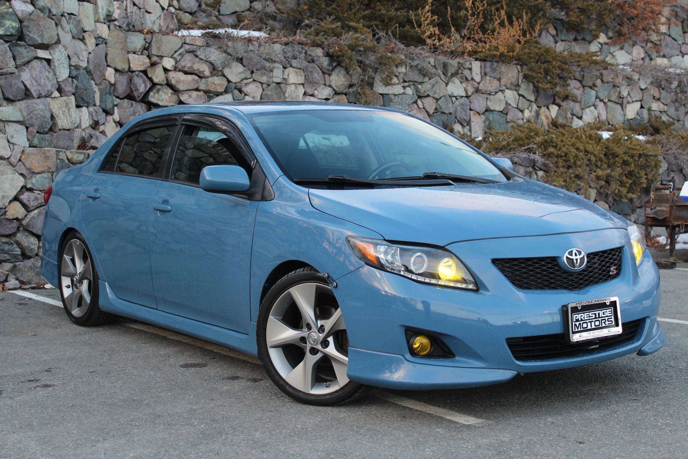 Used 2010 Toyota Corolla S image 4