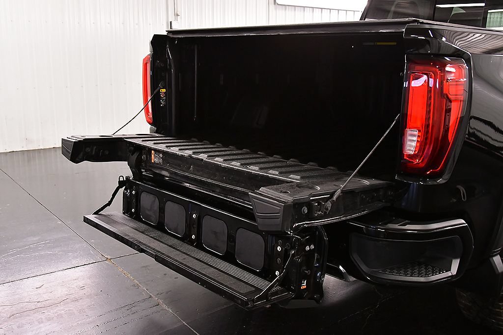 Used 2024 GMC Sierra 1500 AT4 w/ AT4 Premium Package AWD/4WD image 15