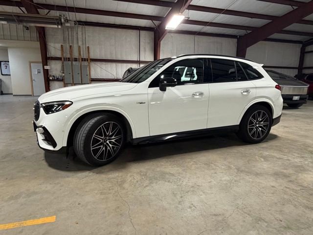 Used 2025 Mercedes-Benz GLC 43 AMG 4MATIC image 4