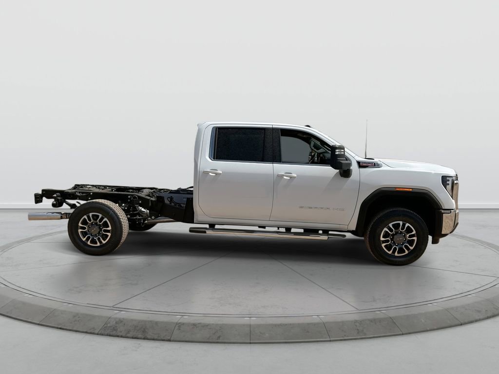 New 2026 GMC Sierra 3500 SLE w/ SLE Convenience Package AWD/4WD image 9