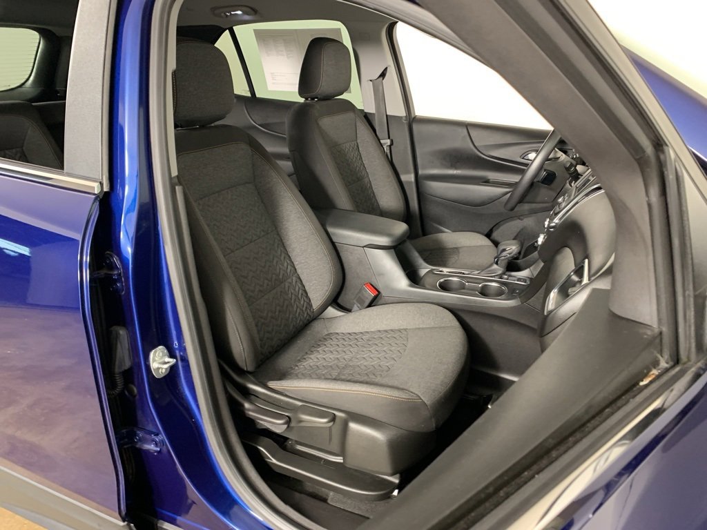 Used 2022 Chevrolet Equinox LT image 36