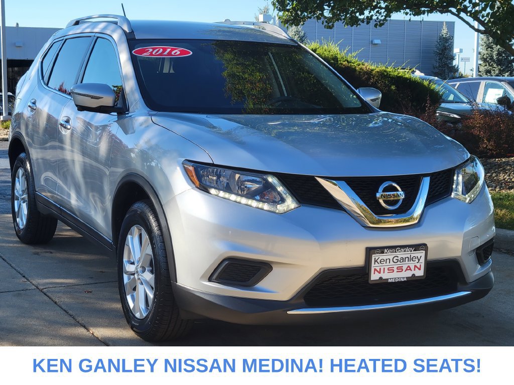 Used 2016 Nissan Rogue SV w/ SV Premium Package