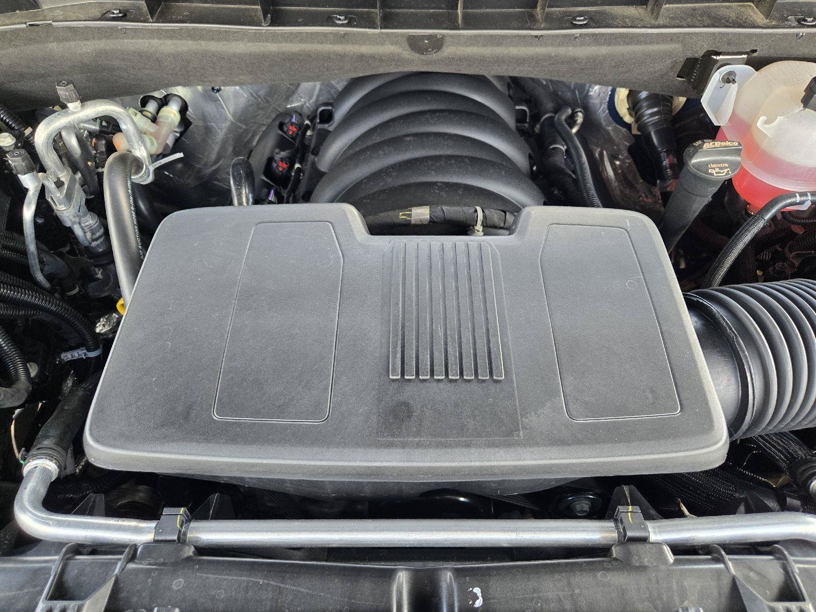 Used 2026 GMC Yukon Denali Ultimate w/ LPO, Floor Liner Package AWD/4WD image 32