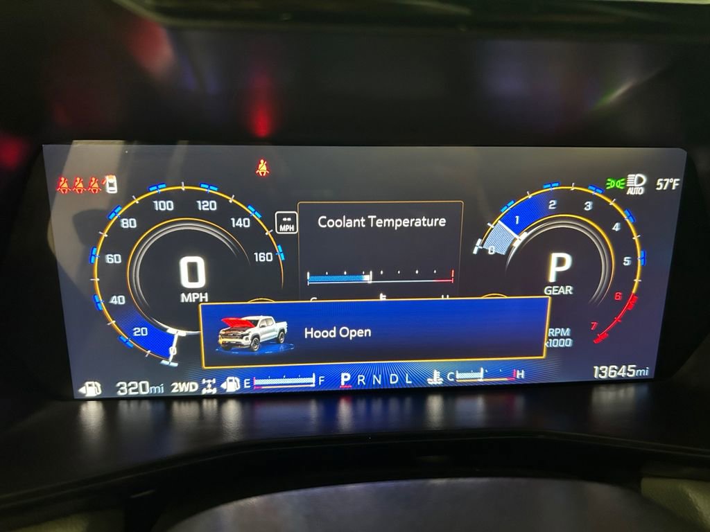 Used 2024 Chevrolet Colorado ZR2 w/ ZR2 Convenience Package III image 10