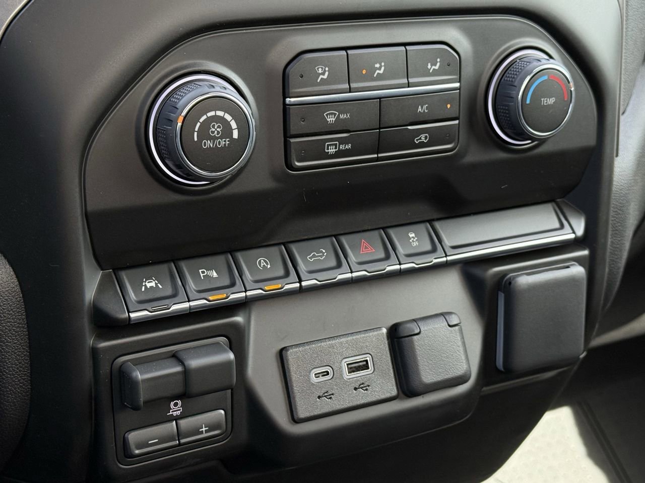 New 2026 Chevrolet Silverado 1500 W/T w/ WT Safety Package image 15