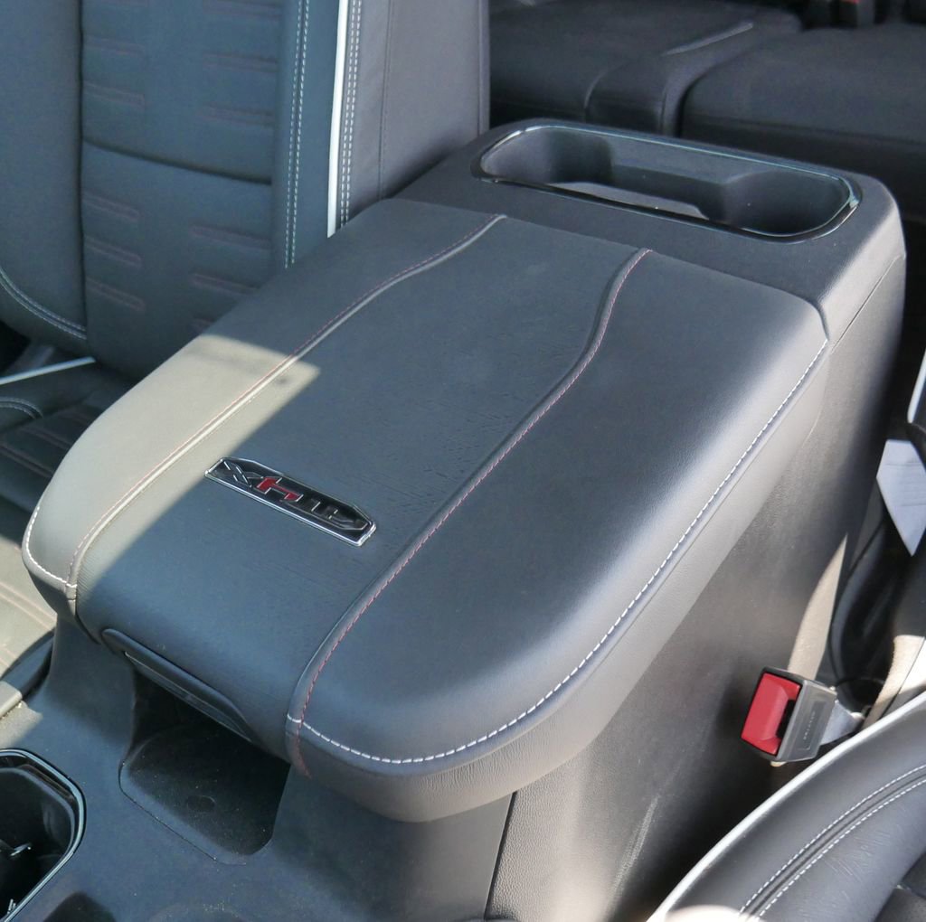 Used 2024 GMC Sierra 2500 AT4X AWD/4WD image 42
