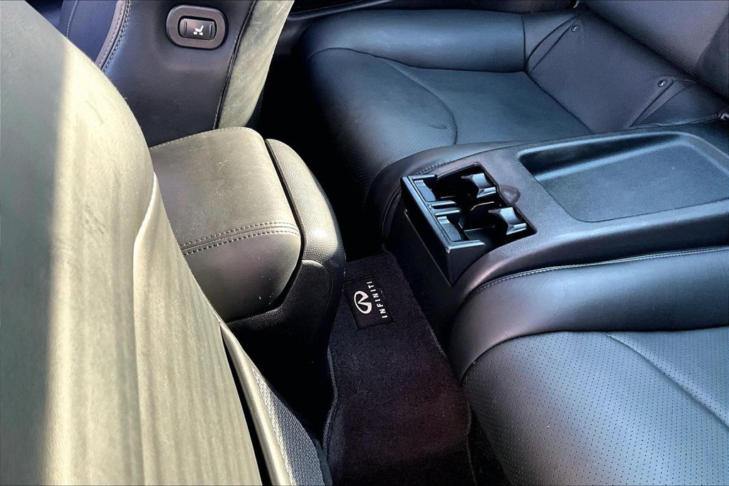 Used 2014 INFINITI Q60 Journey w/ Premium Package RWD image 32