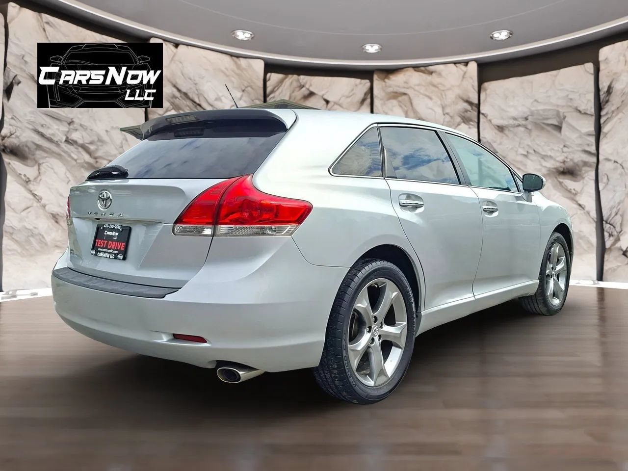 Used 2010 Toyota Venza w/ Premium Pkg #2 FWD image 6