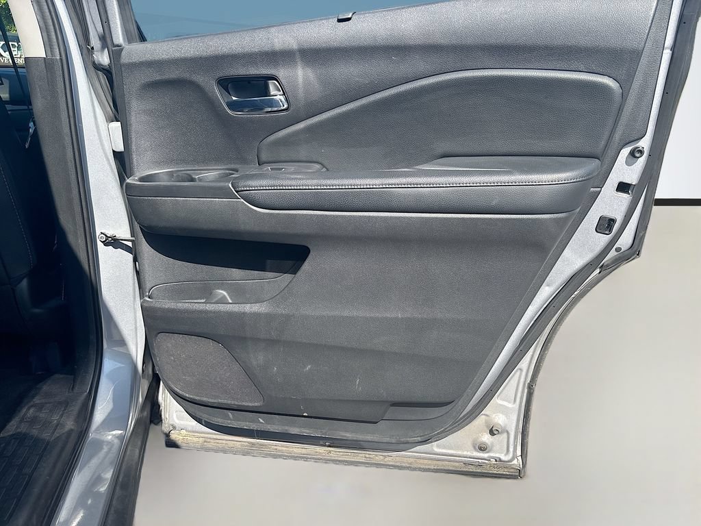 Used 2019 Honda Pilot Elite image 18