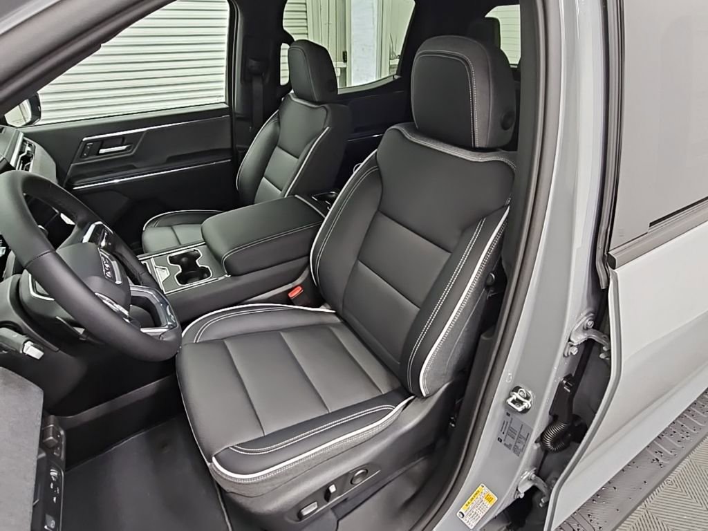 New 2026 GMC Sierra EV Elevation image 27