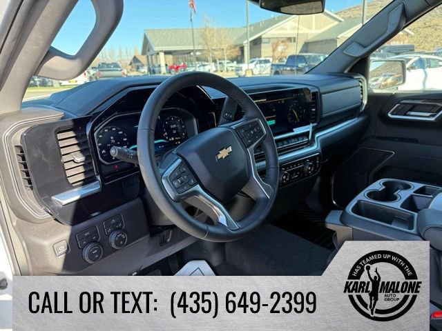 Used 2026 Chevrolet Silverado 1500 LT AWD/4WD image 16