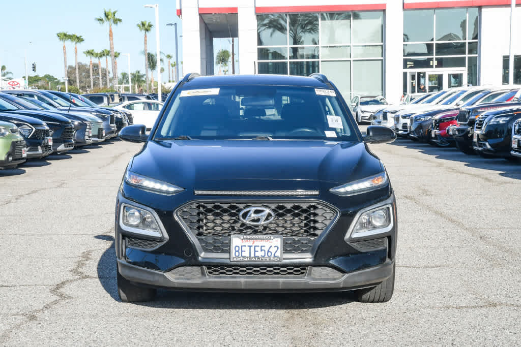 Used 2018 Hyundai Kona SEL FWD image 2