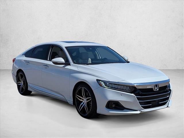Used 2022 Honda Accord Touring image 3