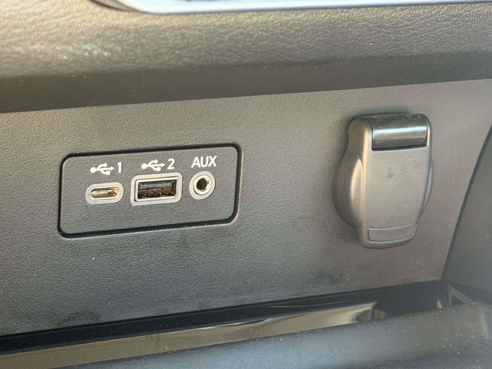 Used 2023 Nissan Altima 2.5 SV FWD image 27