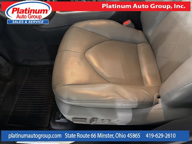 Used 2022 Toyota Highlander Platinum image 12