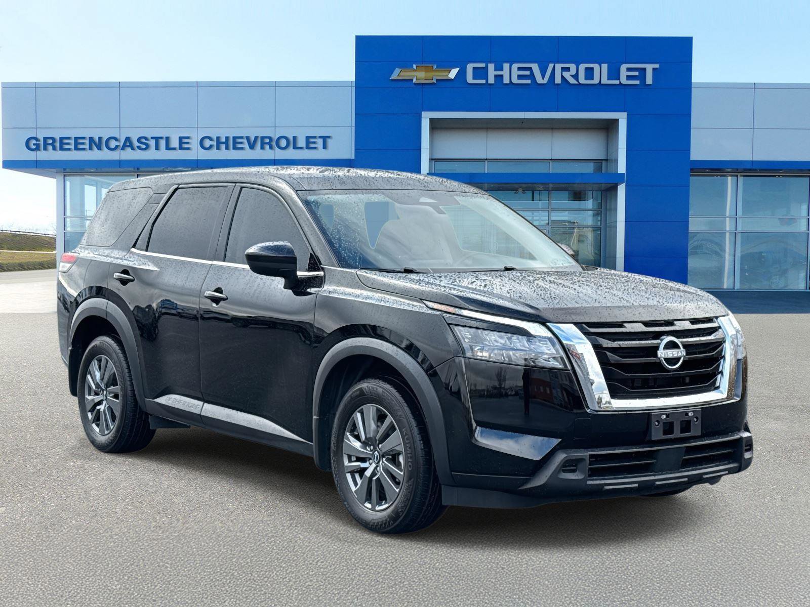 Used 2024 Nissan Pathfinder S