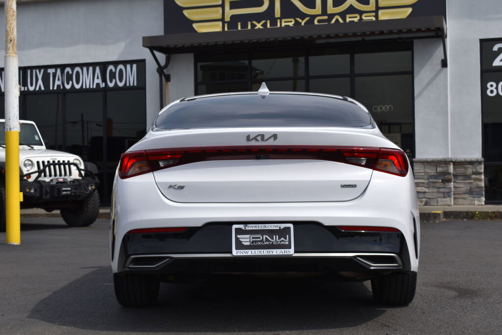 Used 2022 Kia K5 LXS image 10