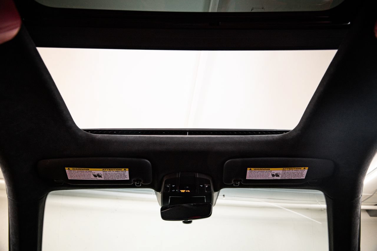 Certified 2022 Porsche 911 Turbo S AWD/4WD image 30