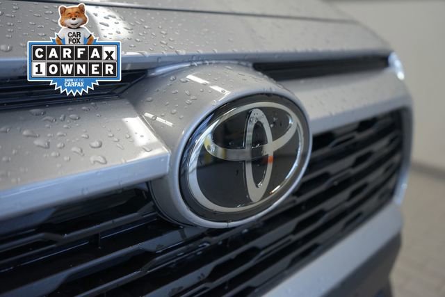 Used 2025 Toyota RAV4 XLE w/ Convenience Package image 18