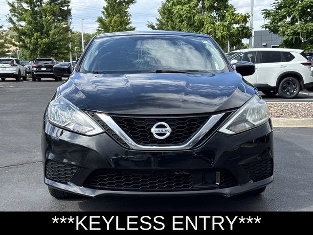 Used 2019 Nissan Sentra SV w/ Special Edition Package FWD image 8