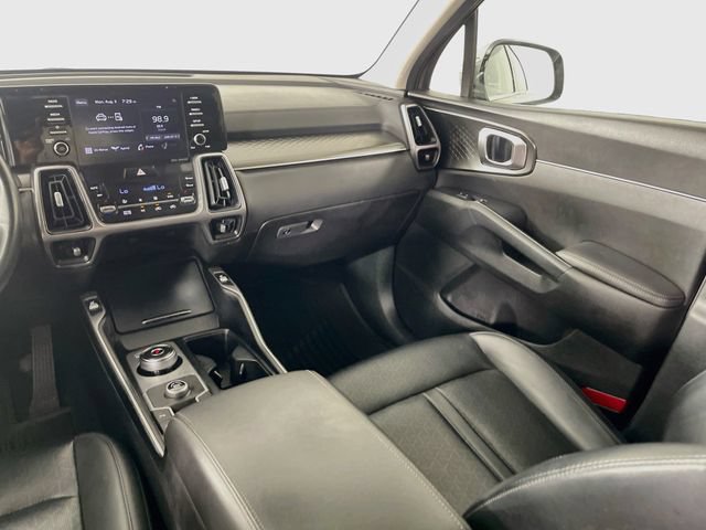 Used 2021 Kia Sorento EX FWD image 24