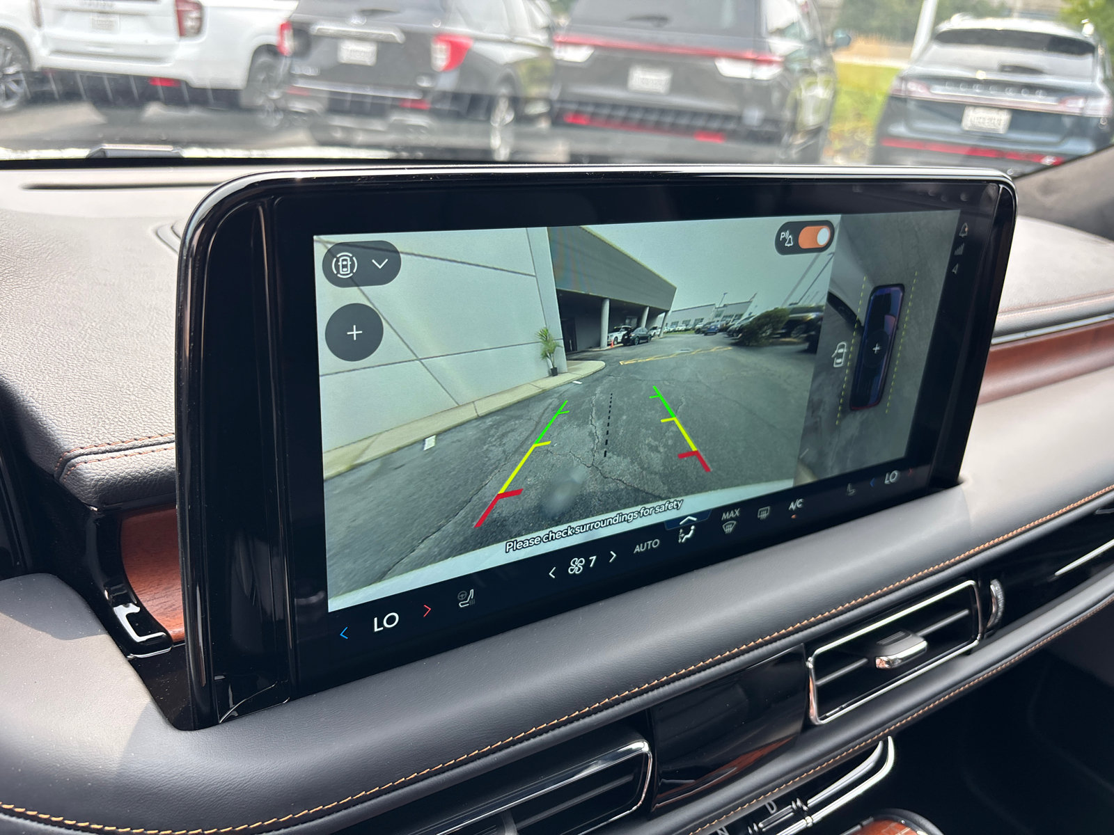 New 2026 Lincoln Aviator Black Label w/ Dynamic Handling Package AWD/4WD image 20