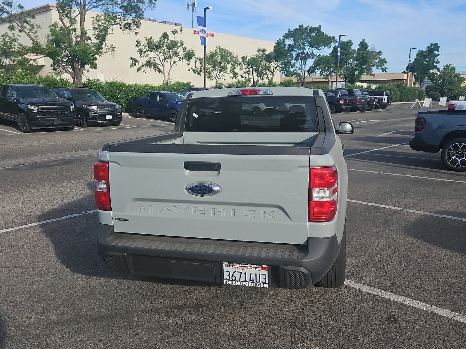 Used 2023 Ford Maverick XL image 7