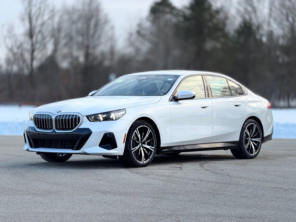 New 2026 BMW 530i xDrive w/ M Sport Package AWD/4WD image 1
