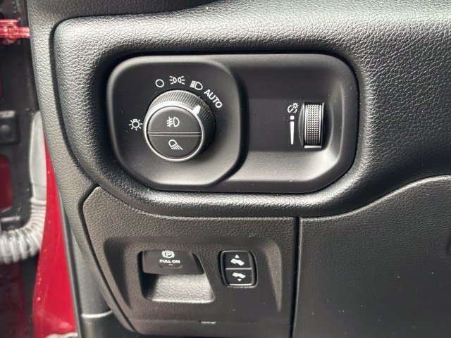 Used 2022 RAM 1500 Big Horn AWD/4WD image 25