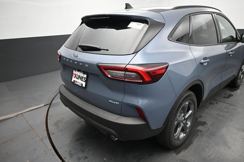 New 2026 Ford Escape ST-Line w/ Tech Pack #1 AWD/4WD image 11
