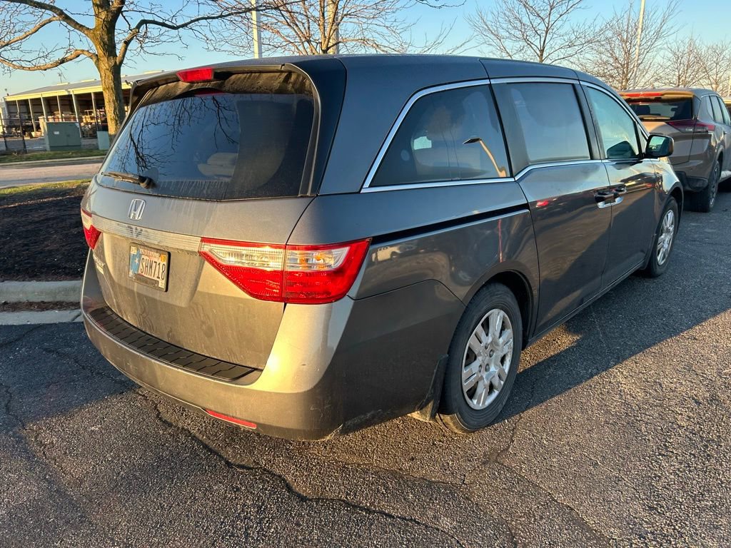 Used 2011 Honda Odyssey LX image 4