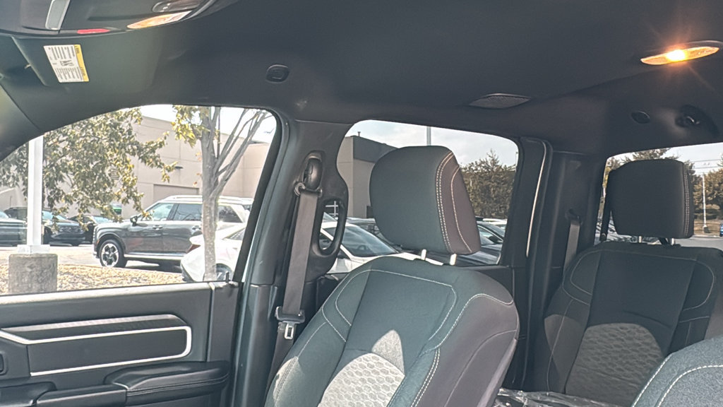 Used 2025 RAM 2500 Big Horn AWD/4WD image 27