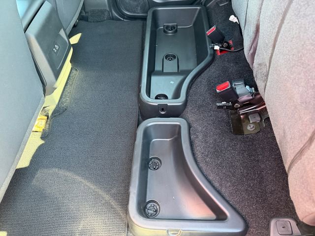 Used 2023 Nissan Frontier SV image 35