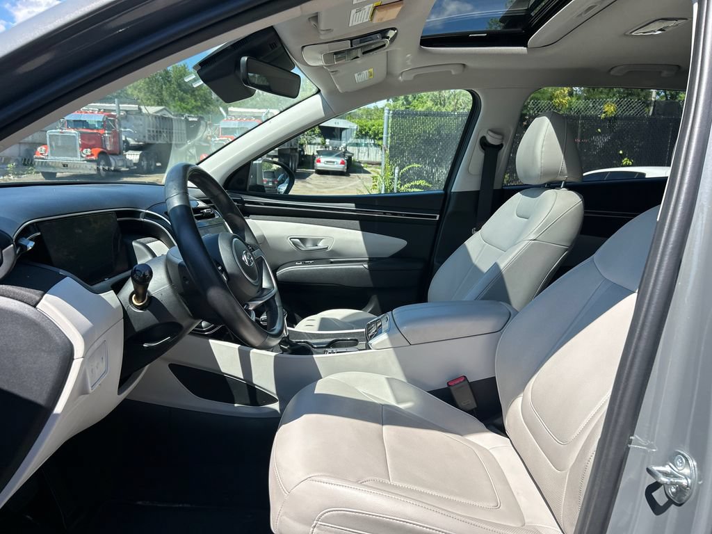 Used 2024 Hyundai Tucson SEL w/ Convenience Package AWD/4WD image 11
