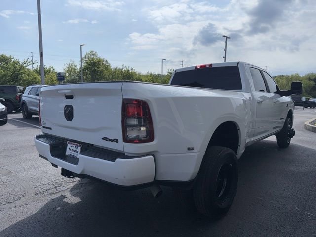 Used 2024 RAM 3500 Big Horn w/ Night Edition AWD/4WD image 8