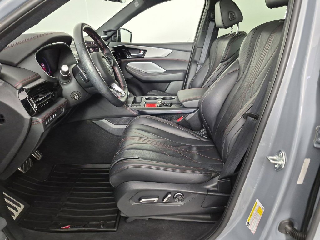 Used 2025 Acura MDX A-Spec w/ Advance Package AWD/4WD image 17