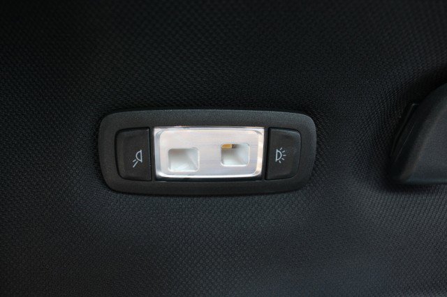 Used 2019 BMW 750i M SPORT DRIVER ASSIST+ w/ M Sport Package image 77