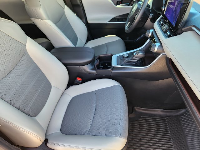 Used 2024 Toyota RAV4 Limited AWD/4WD image 14
