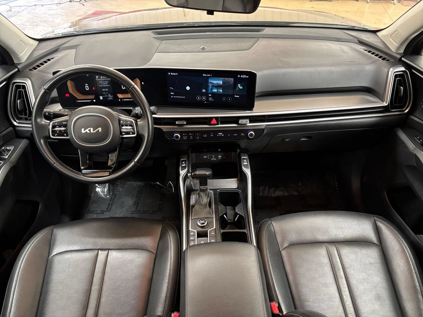 Used 2024 Kia Sorento S FWD image 36