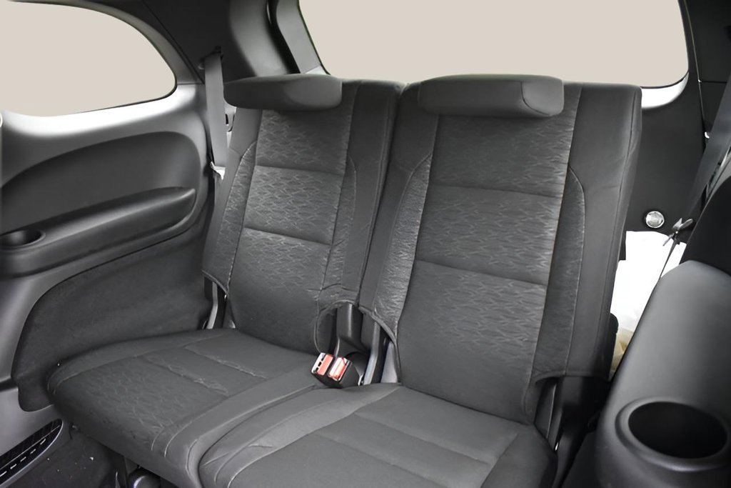 Used 2025 Dodge Durango GT w/ Blacktop Package RWD image 32