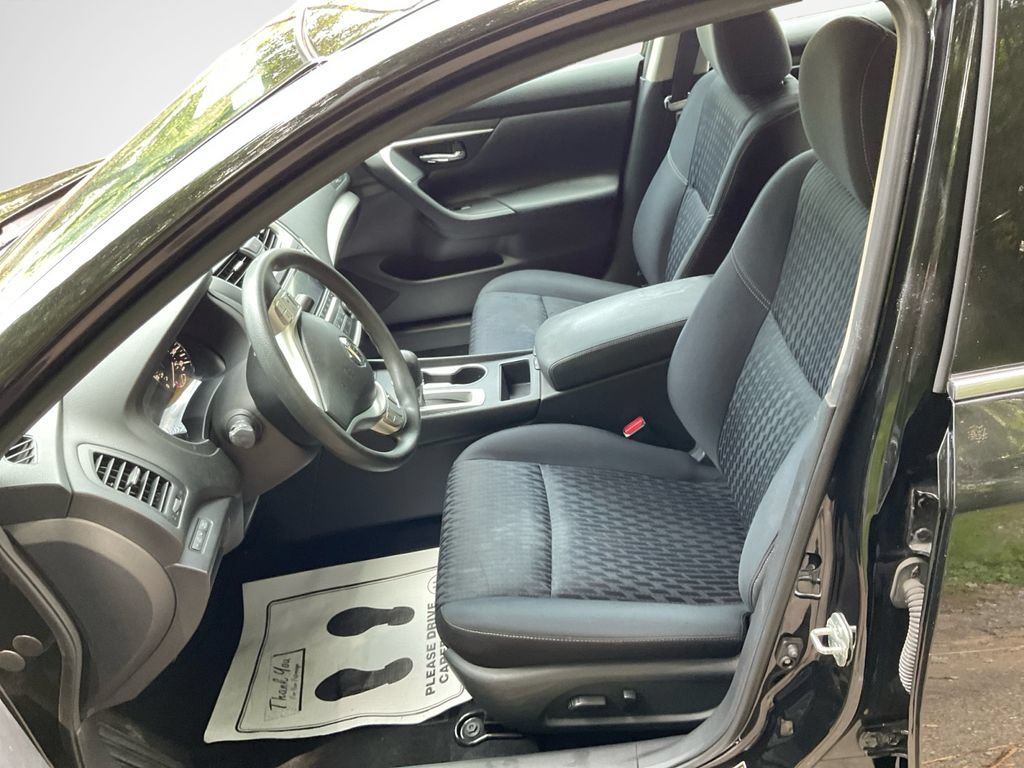 Used 2017 Nissan Altima 2.5 S w/ Power Driver Seat Package FWD image 12