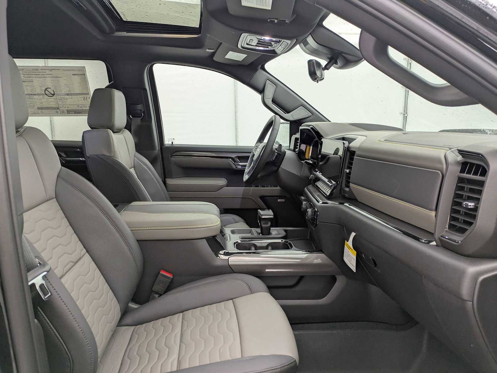 New 2026 Chevrolet Silverado 1500 ZR2 image 25
