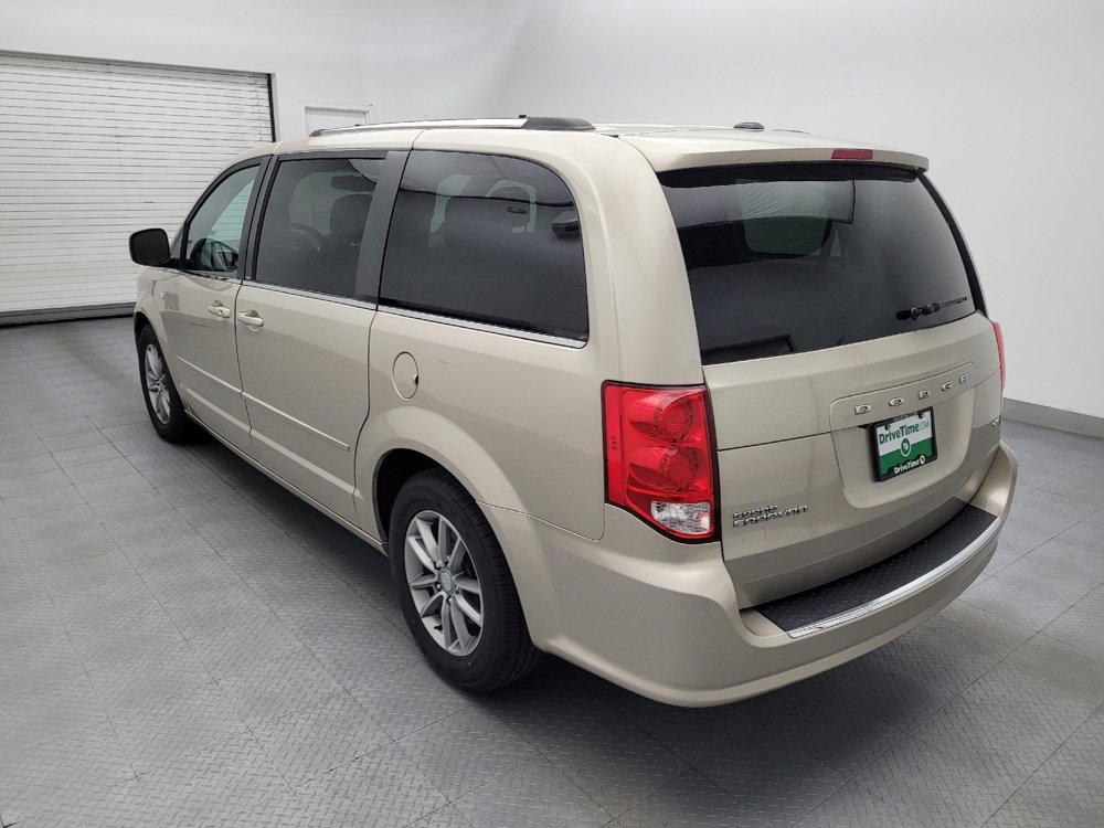 Used 2014 Dodge Grand Caravan SXT FWD image 5