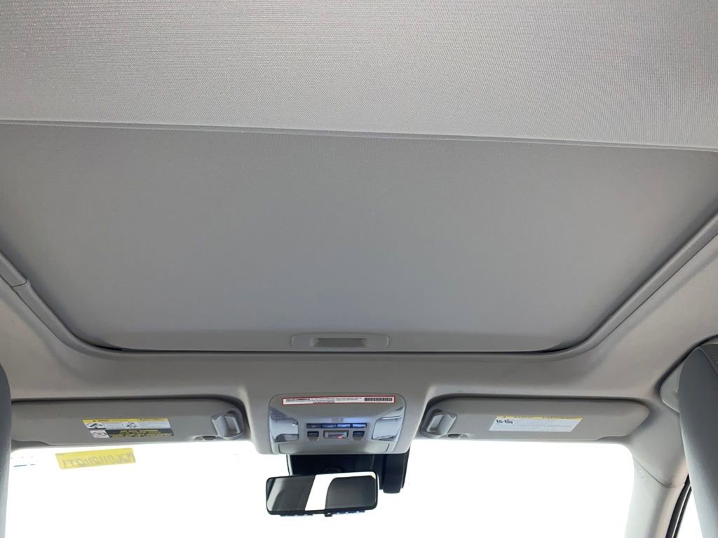 Used 2019 Toyota RAV4 Limited w/ Cold Weather Package FWD image 19