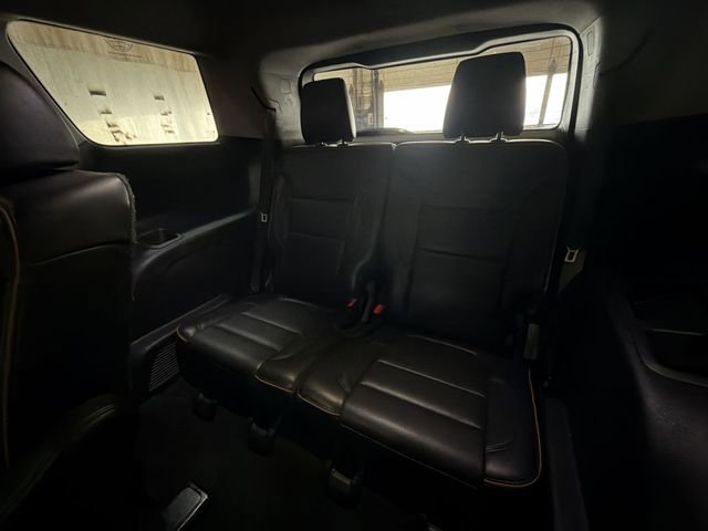 Certified 2022 GMC Acadia AT4 w/ Technology Package image 25